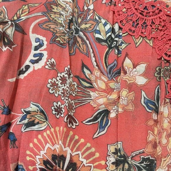 SPENSE FLORAL BLOUSE SIZE LARGE - Picture 8 of 8